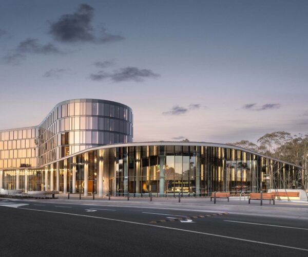 00_8364_WesternSydneyConferenceCentre_TURNER_Arthur-Vay-scaled